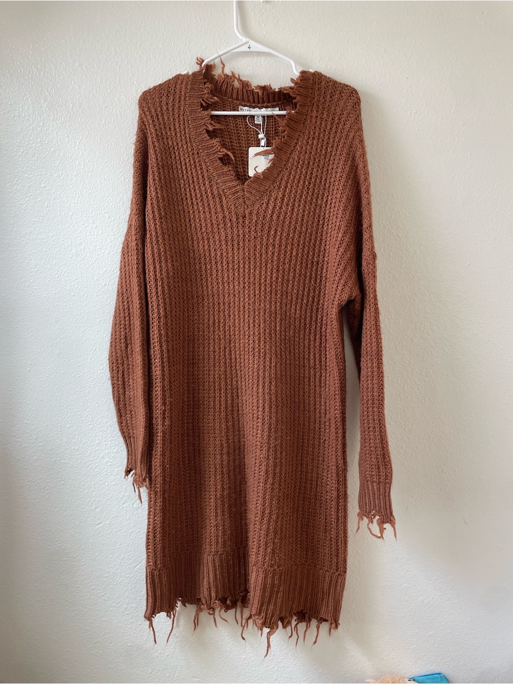 HYFVE Chunky Knit Distressed Sweater - Rust Brown